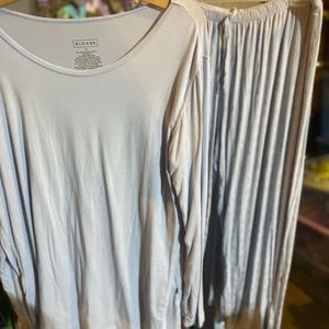 Kickee pants frosted pinecones